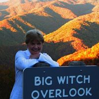 Ellen Hackett Photo 8