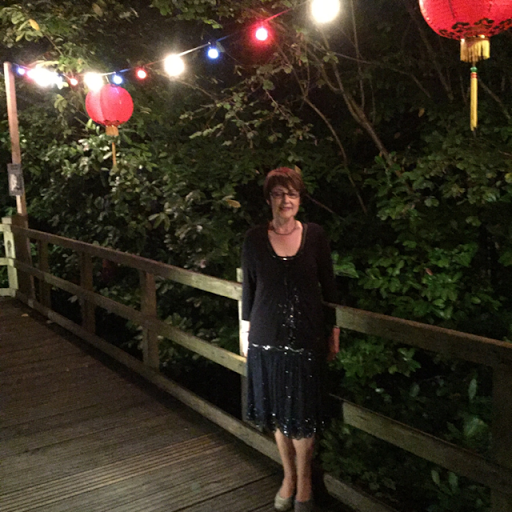 Christine Clarke Photo 23