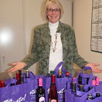 Lynda Wolf Photo 22