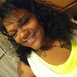 Michelle Samuels Photo 39