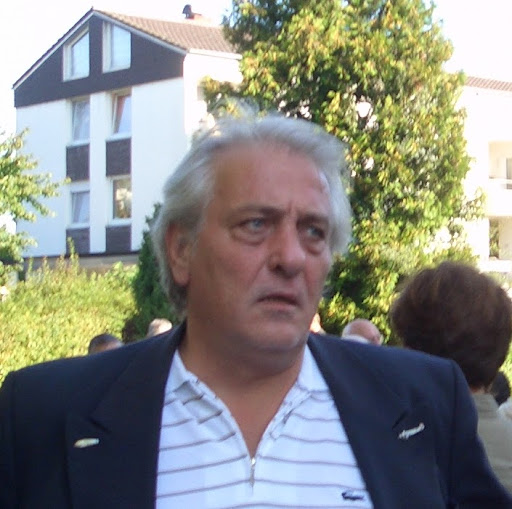 Jerry Schneider Photo 10