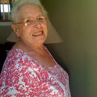 Phyllis Bond Photo 24