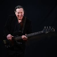 Randy Knowles Photo 27