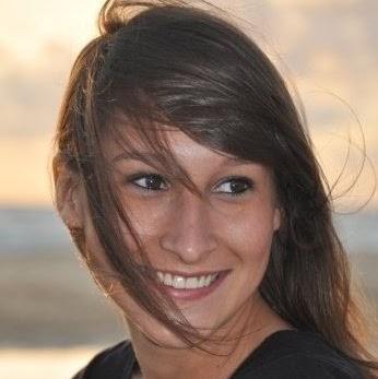 Caroline Dubois Photo 12