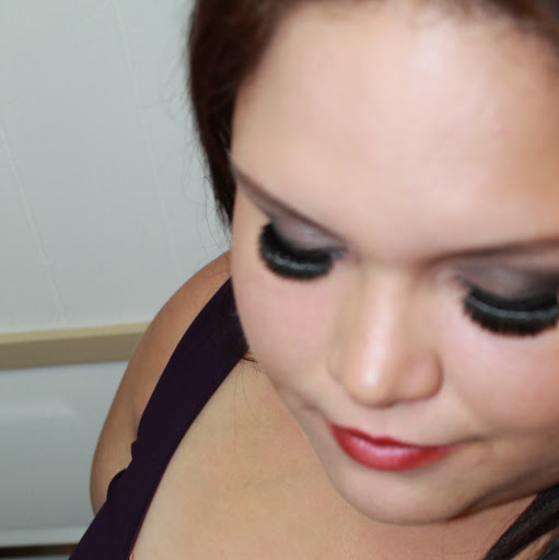 Heather Ledbetter Photo 39