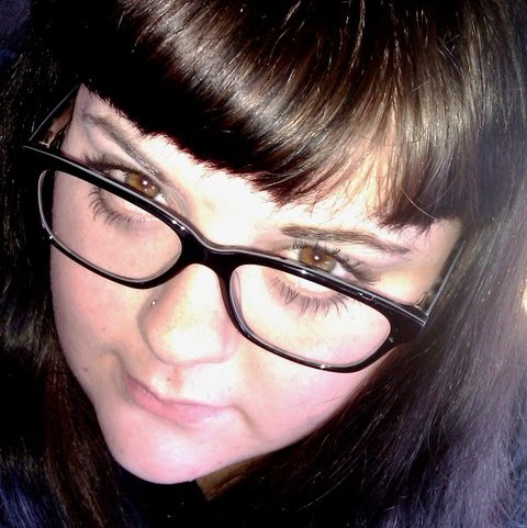 Heather Oliver Photo 46