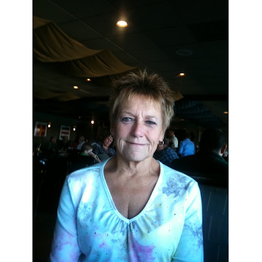 Debbie Griffin Photo 51