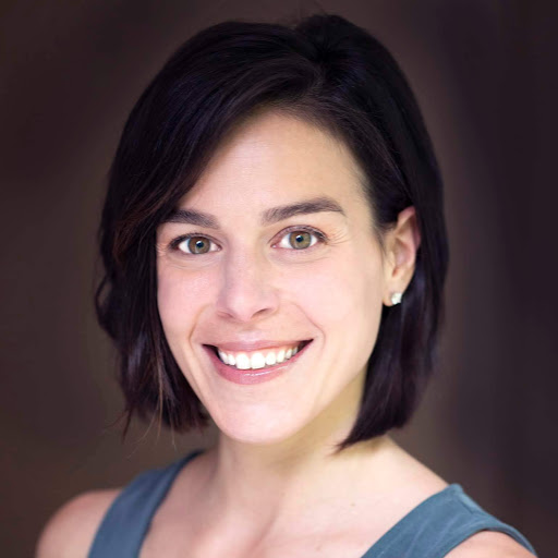 Danielle Caldwell Photo 37