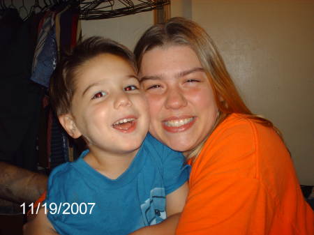 Amanda Long Photo 33