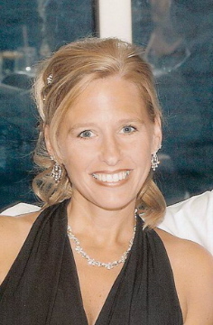 Jennifer Vaughn Photo 32