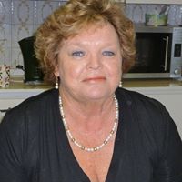 Jennifer Botha Photo 8