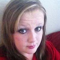 Stephanie Buchholz Photo 11