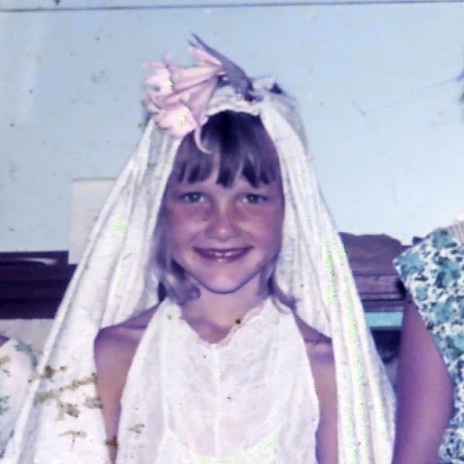 Rene Sutherland Photo 4