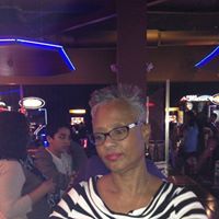 Cassandra Kennedy Photo 23