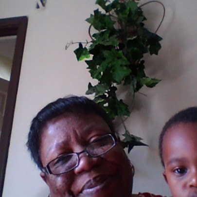 Brenda Curry Photo 16