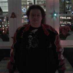 Laurie Myers Photo 26