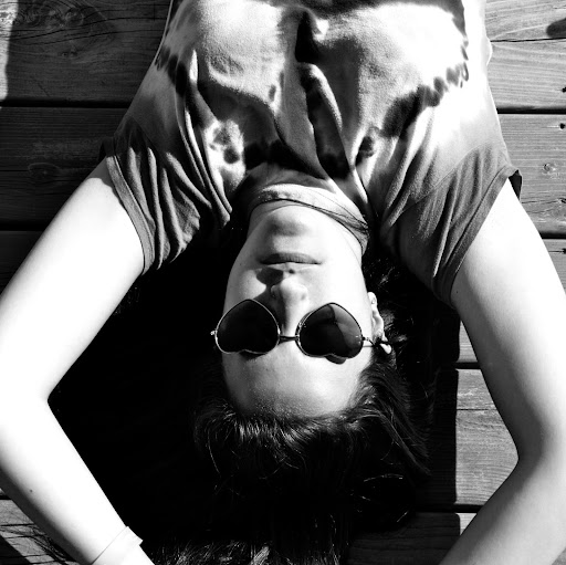 Jenna Young Photo 32