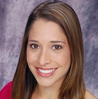 Jennifer Piacenti Photo 2