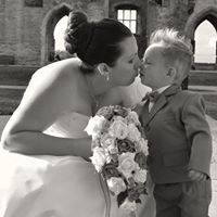 Leanne Cook Photo 30