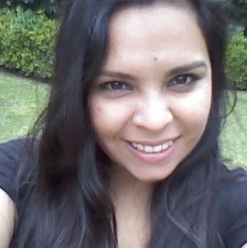 Reyna Perez Photo 34