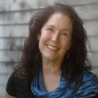 Carol Perrine Photo 14
