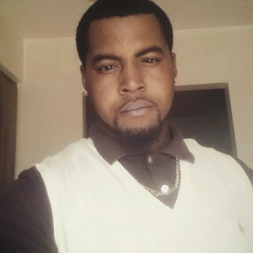 Darius Brown Photo 36