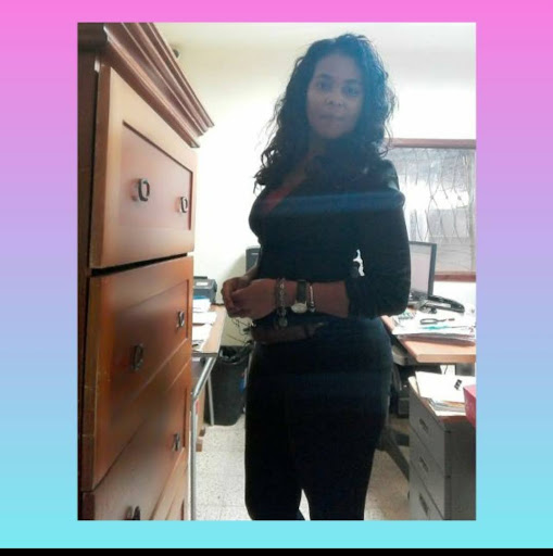 Amparo Perez Photo 12