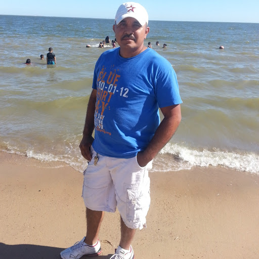 Julio Benitez Photo 7
