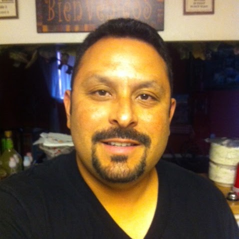 Lawrence Robles Photo 21