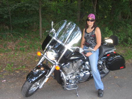 Andrea Levine Photo 38