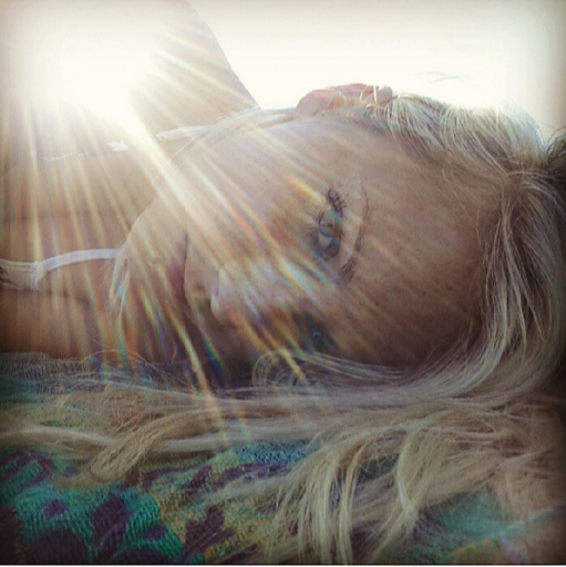 Dani Baker Photo 7