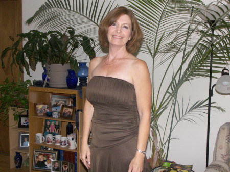 Linda Mills Photo 3