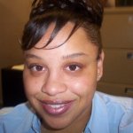 Robyn Lewis Photo 1