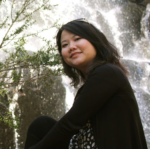 Lilly Liu Photo 28