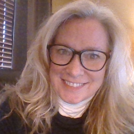 Martha Reynolds Photo 31