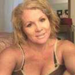 Kelly Weatherly Photo 3