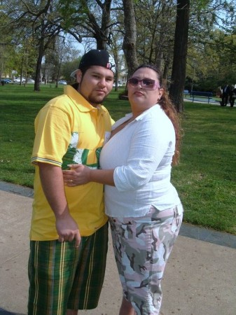 Christina Flores Photo 6