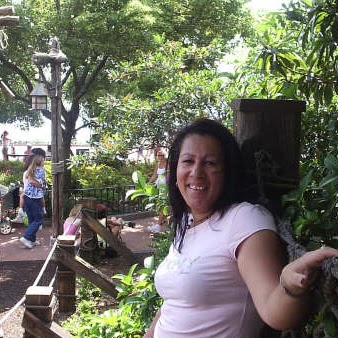 Maria Melecio Photo 6