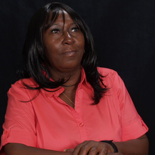 Gail Howell Photo 38