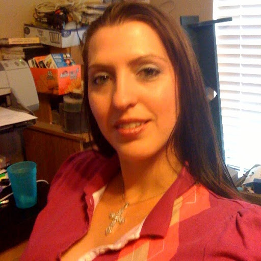 Jennifer Cain Photo 34