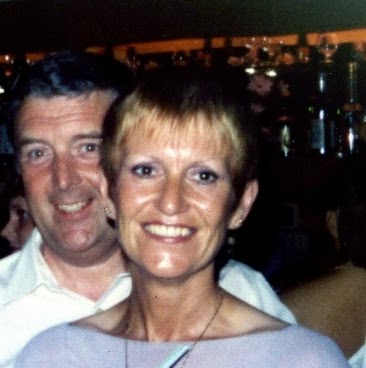 Elaine Jones Photo 15