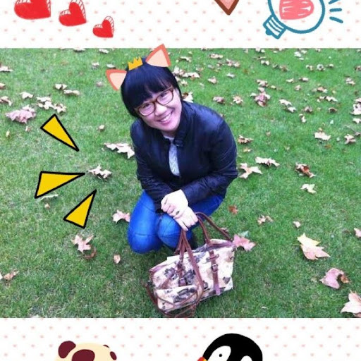 Christine Lu Photo 40