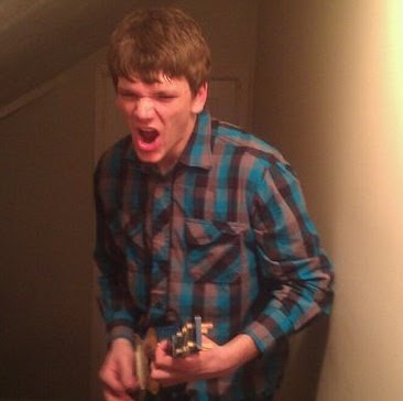 Nathaniel Wolf Photo 30
