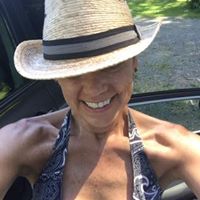 Dina Anderson Photo 35