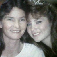 Michelle Kolb Photo 44