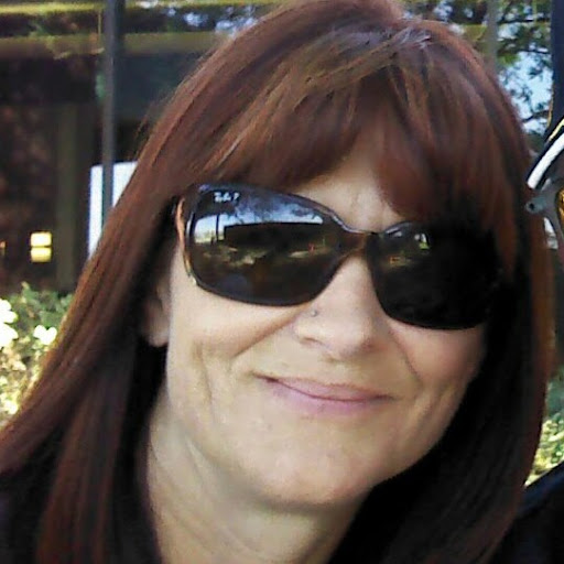 Lin Miller Photo 37