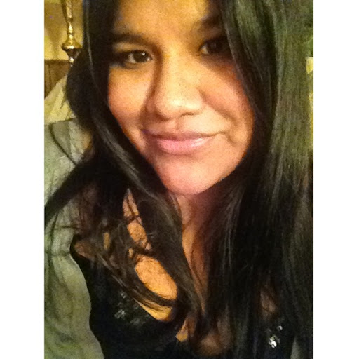 Sara Constans Photo 2
