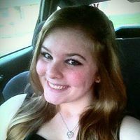 Kristen Walker Photo 15