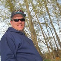 Larry Larsen Photo 24