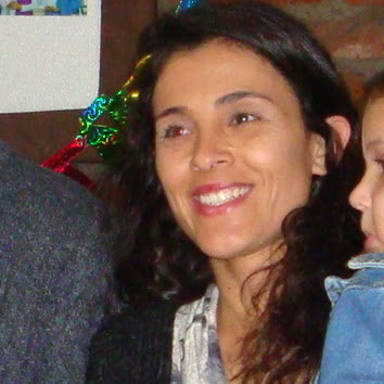 Ana Peralta Photo 7